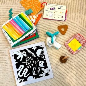 Lovevery the charmer play kit. 3-4 months